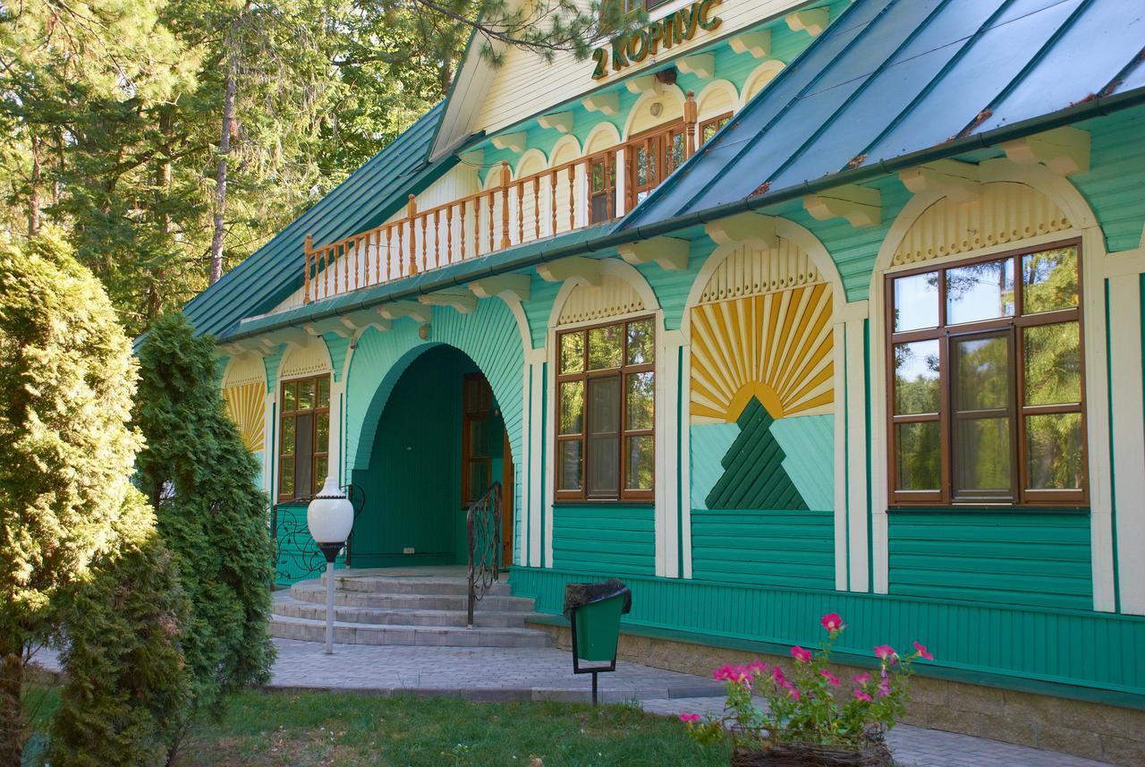 Belovezhskaya Pushcha Hotel Complex Zharkovshina Buitenkant foto