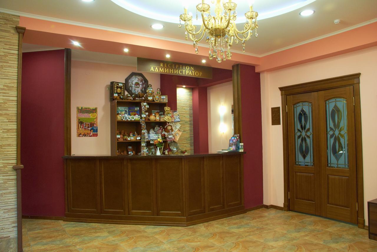 Belovezhskaya Pushcha Hotel Complex Zharkovshina Buitenkant foto