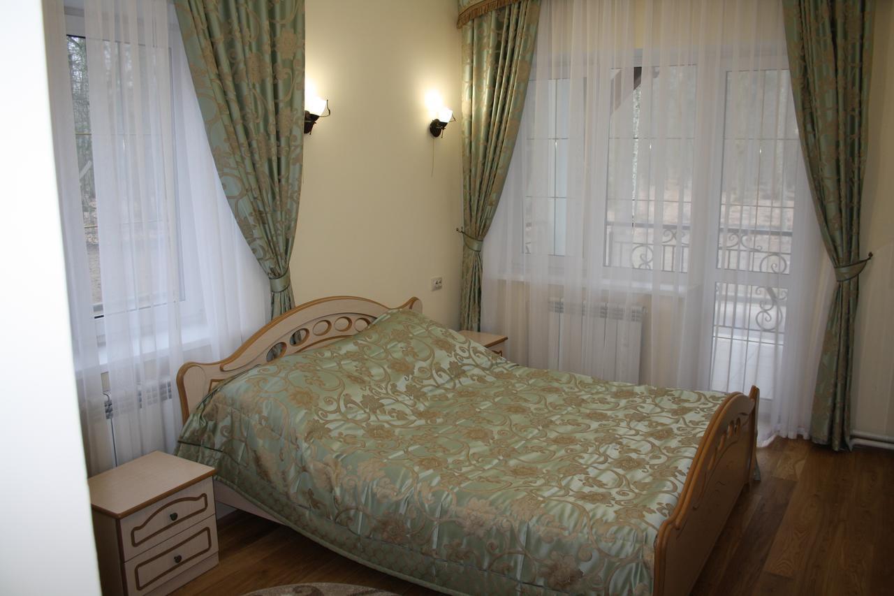Belovezhskaya Pushcha Hotel Complex Zharkovshina Buitenkant foto