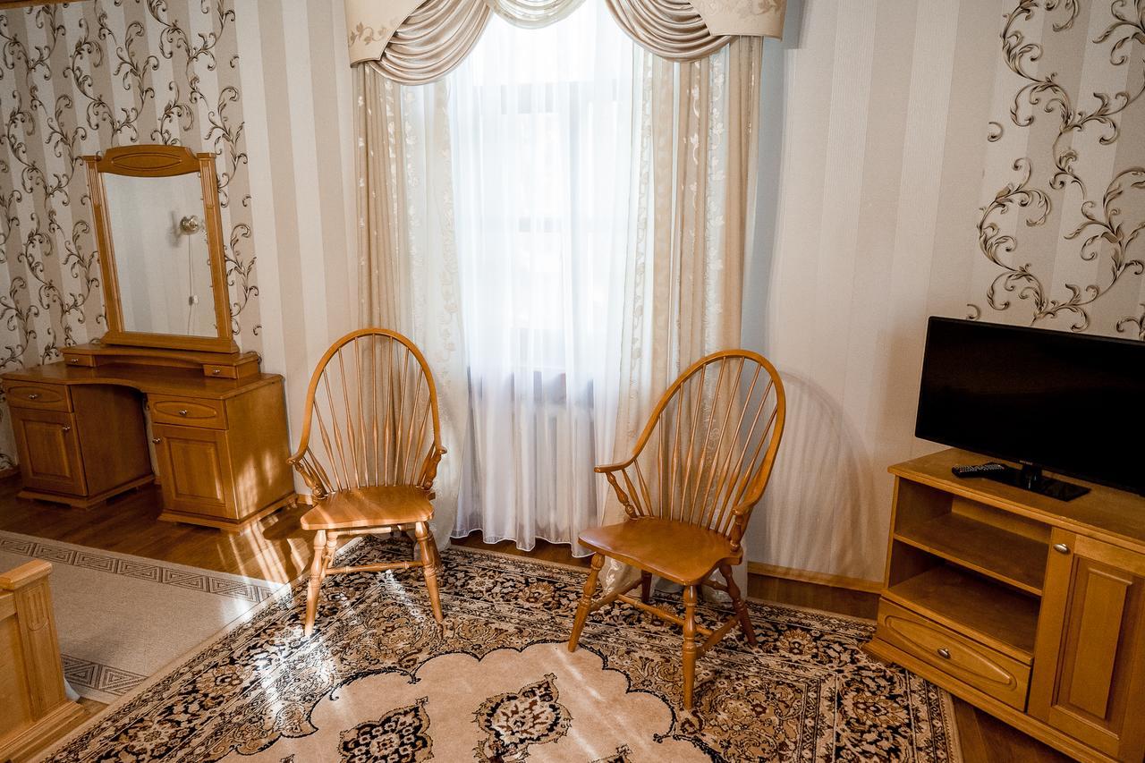 Belovezhskaya Pushcha Hotel Complex Zharkovshina Buitenkant foto