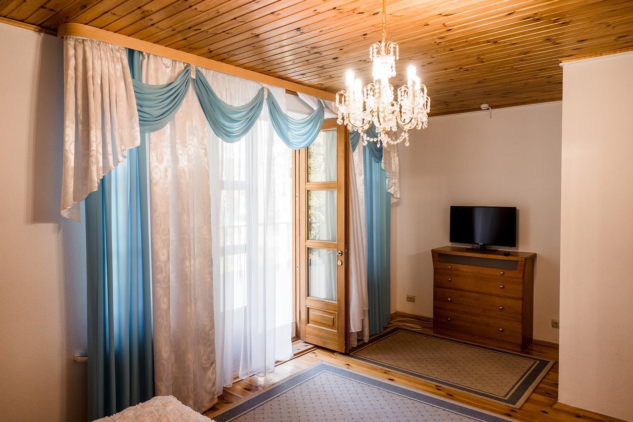 Belovezhskaya Pushcha Hotel Complex Zharkovshina Buitenkant foto
