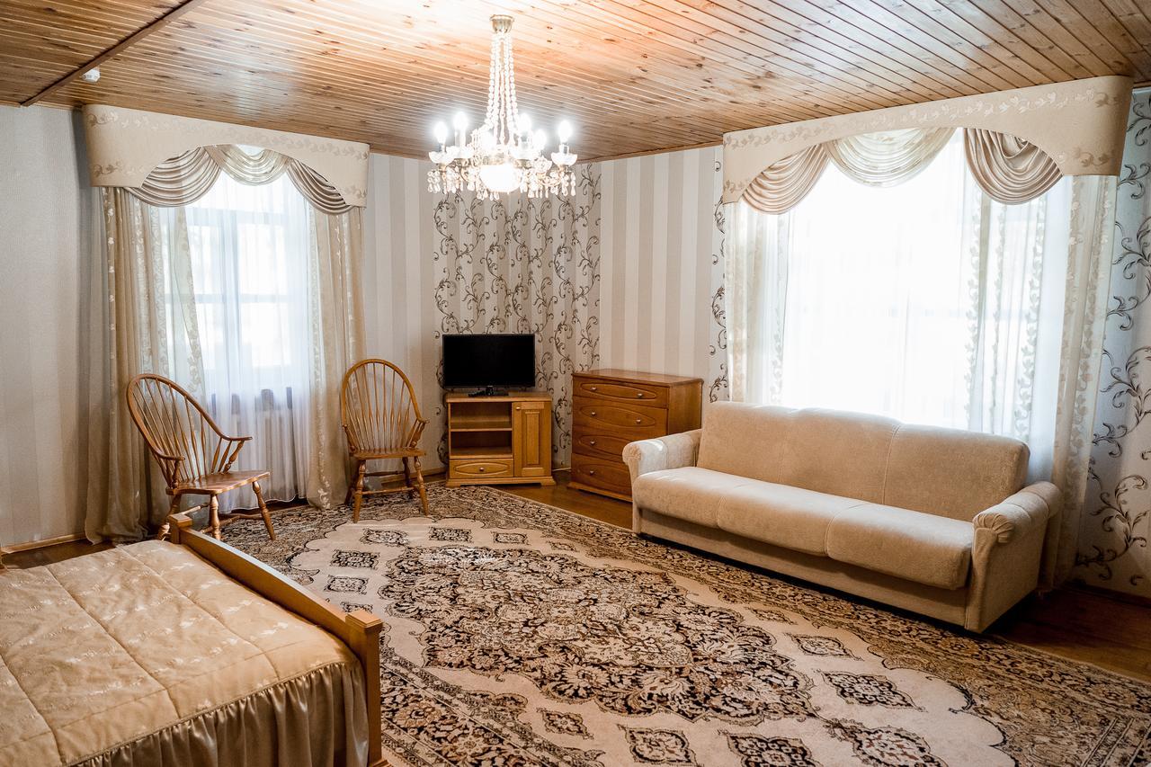 Belovezhskaya Pushcha Hotel Complex Zharkovshina Buitenkant foto